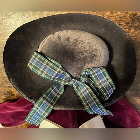 VINTAGE 1999 Madeline special edition 60th Anniversary doll by Eden - Picture 11 of 15